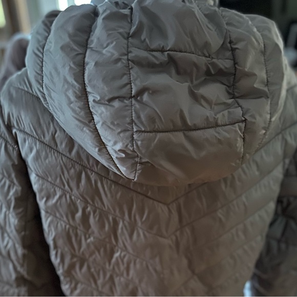 32 Degrees Packable Coat - Picture 3 of 3